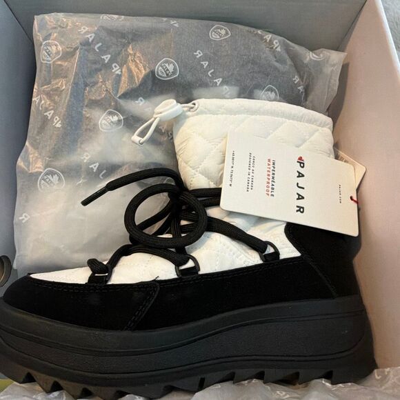 Pajar CANADA Travita Snow Boots Waterproof Nylon Pull-On White Woman's 8.5 - Picture 5 of 8